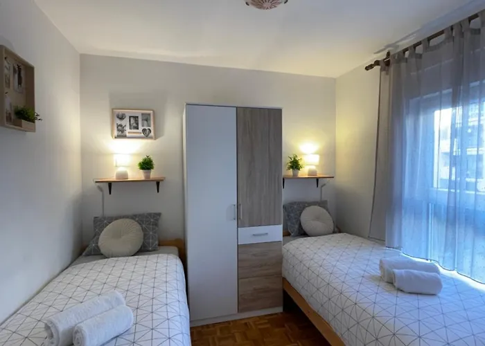 Neva ,prostrani Stan U Blizini Mora Apartamento *